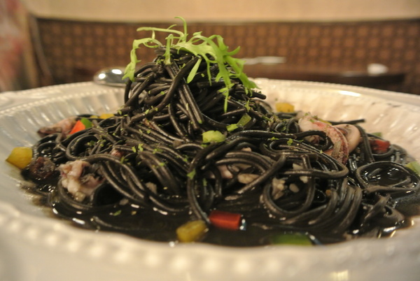 金色三麥(美麗華店):漂亮舒服的空間享受美食~