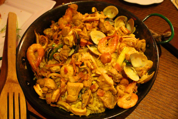 金色三麥(美麗華店)：[台北]氣勢磅礡求婚/聚會優質餐廳『金色三麥』