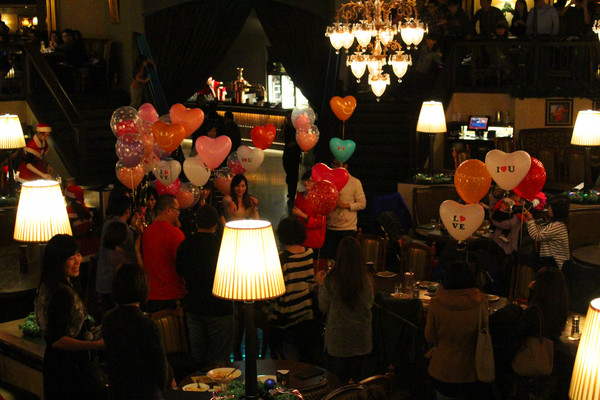 金色三麥(美麗華店)：[台北]氣勢磅礡求婚/聚會優質餐廳『金色三麥』