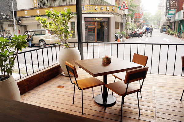 Pico Pico Restaurant and Bar：捷運信義安和♬巷弄裡的獨特中南美料理！商業午餐（祕魯菜）、甜心焦糖地瓜奶油塔，征服我的味蕾！Pico Pico Restaurant and Bar