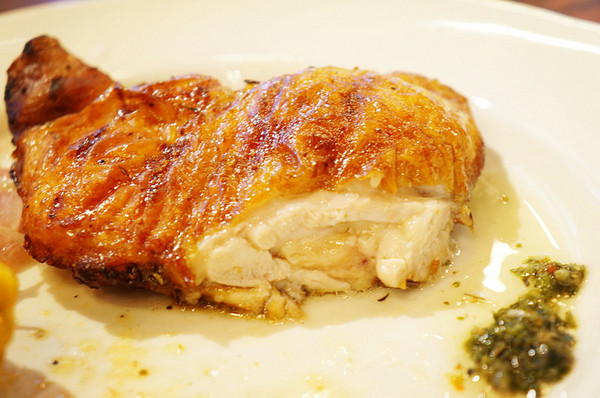 Pico Pico Restaurant and Bar：捷運信義安和♬巷弄裡的獨特中南美料理！商業午餐（祕魯菜）、甜心焦糖地瓜奶油塔，征服我的味蕾！Pico Pico Restaurant and Bar