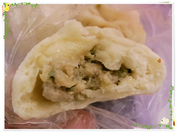 【銅板小吃】三重無名5元小籠包水煎包-小籠包