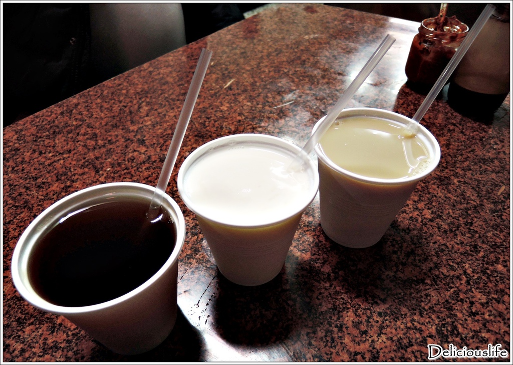 紅茶15&杏仁牛奶30&紅茶豆漿15