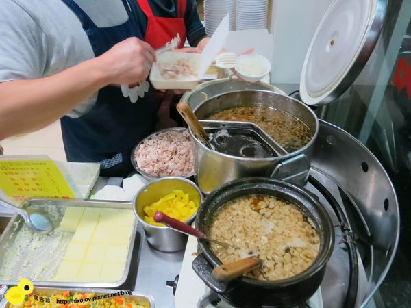 新莊-嘉義火雞肉飯VS基隆紅燒鰻雞肉飯