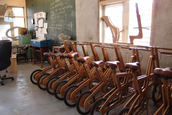 WOOD AXANG 閑工夫