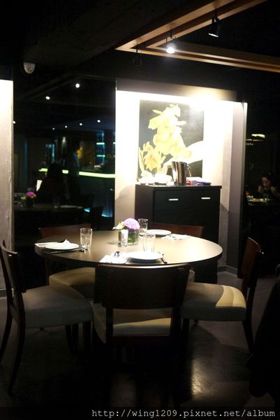 泰集 Thai Bazaar:充滿Lounge風的好好吃泰國菜。『泰集-Thai-Bazaar』體驗