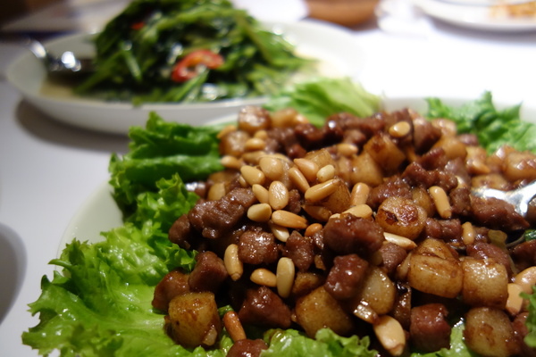 1010湘(新竹SOGO店)：1010湘新竹SOGO店+湘菜+瓦城+異國美食+包廂+湖南+新竹美食+包廂+香辣+舒適寬敞