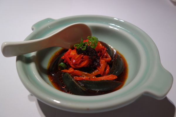 1010湘(新竹SOGO店)：1010湘新竹SOGO店+湘菜+瓦城+異國美食+包廂+湖南+新竹美食+包廂+香辣+舒適寬敞