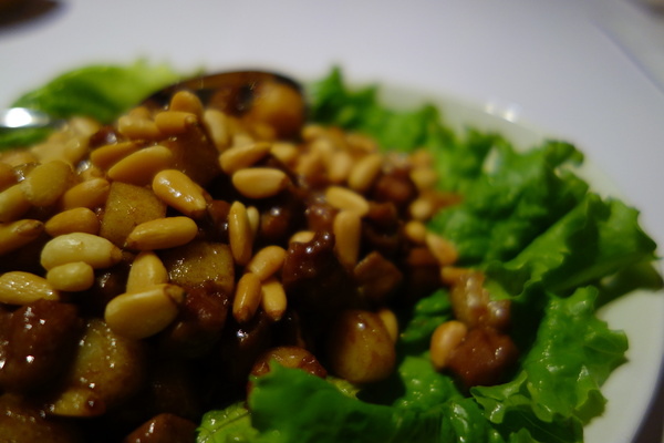 1010湘(新竹SOGO店)：1010湘新竹SOGO店+湘菜+瓦城+異國美食+包廂+湖南+新竹美食+包廂+香辣+舒適寬敞