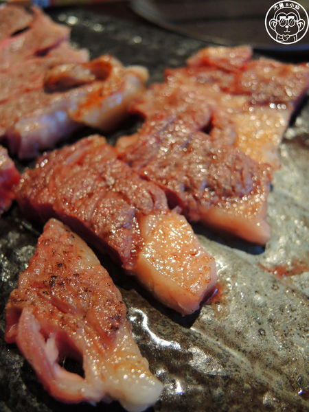 植炭慢火料理：呷飽祙【台北大安･植炭慢火料理】原始燒與熟成技術