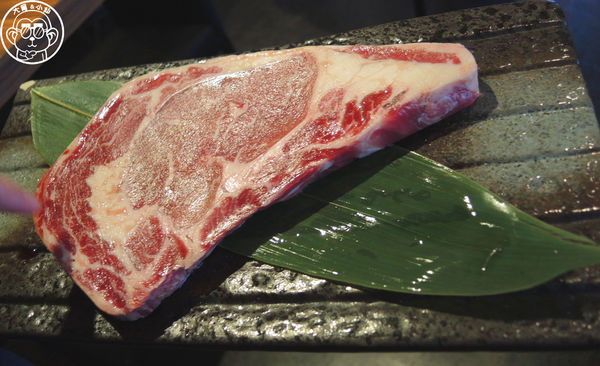 植炭慢火料理：呷飽祙【台北大安･植炭慢火料理】原始燒與熟成技術