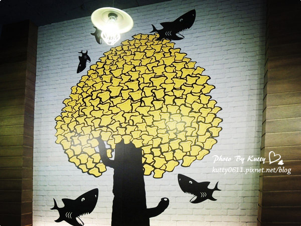 2013-10-10鯊魚咬土司 (3).jpg