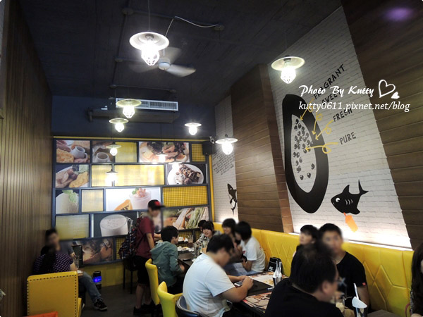 2013-10-10鯊魚咬土司 (4).jpg