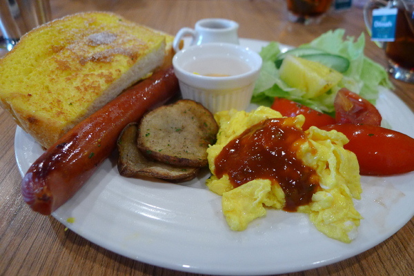鯊魚咬吐司(清大店):鯊魚咬吐司