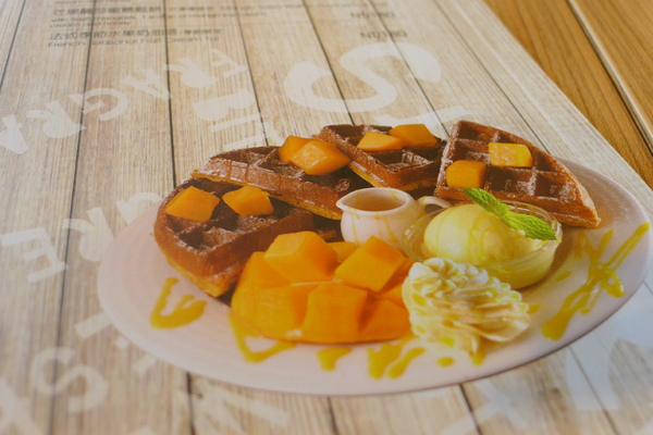 鯊魚咬吐司(清大店):鯊魚咬吐司