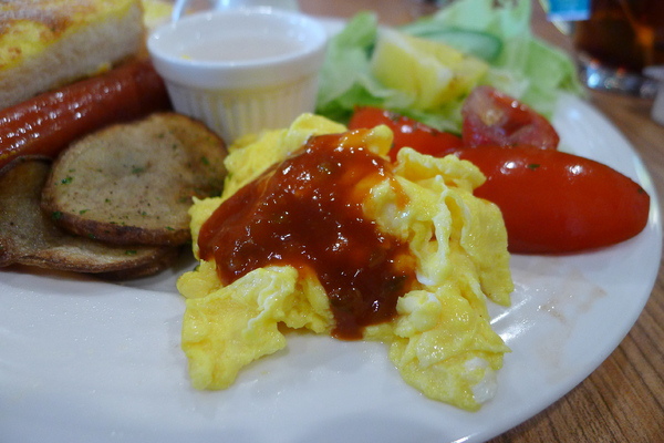 鯊魚咬吐司(清大店):鯊魚咬吐司