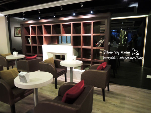 2013-10-26小涵台中覓咖啡 (19).jpg