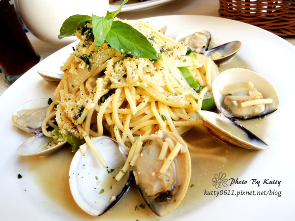 2013-10-26小涵台中覓咖啡 (16).jpg