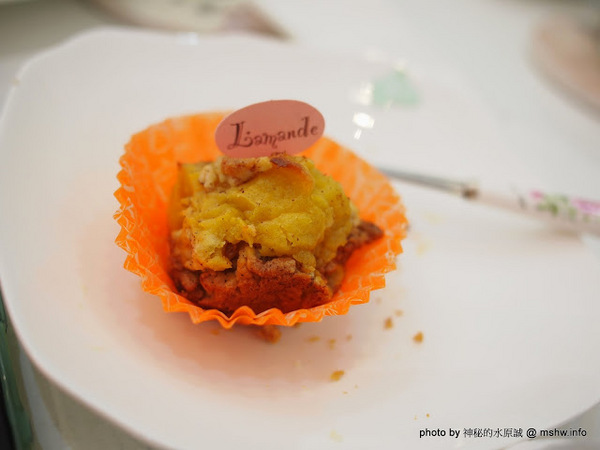 樂蒙地 L'amande:【食記】台中L’amande 樂蒙地法式甜點@西屯BRT中港新城 : 果香口感,用料實在的手作風味