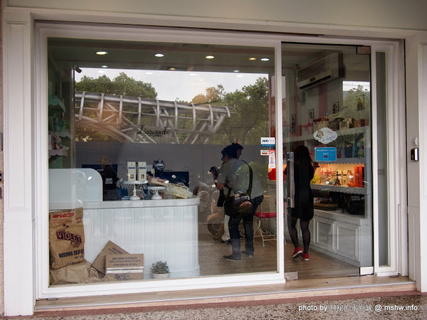 樂蒙地 L'amande:【食記】台中L’amande 樂蒙地法式甜點@西屯BRT中港新城 : 果香口感,用料實在的手作風味