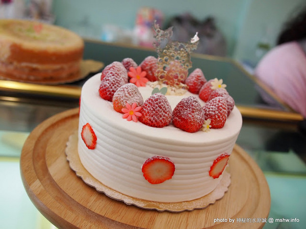 樂蒙地 L'amande:【食記】台中L’amande 樂蒙地法式甜點@西屯BRT中港新城 : 果香口感,用料實在的手作風味