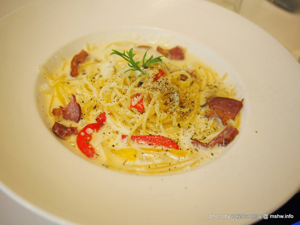 歐風巧食:【食記】台中Pietro&Eva歐風巧食複合式餐飲@北區一中街商圈 : 攤販轉店面,但…再加油吧