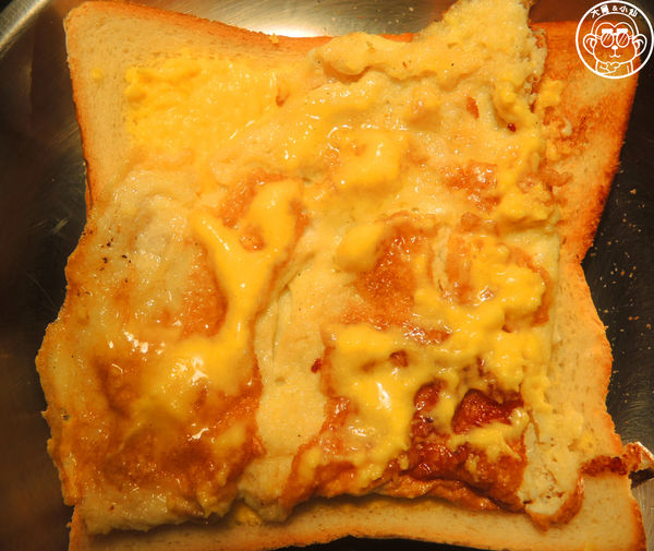 滿美吐司部：呷飽祙【新竹･滿美吐司部】紅到翻過去的宵夜美食