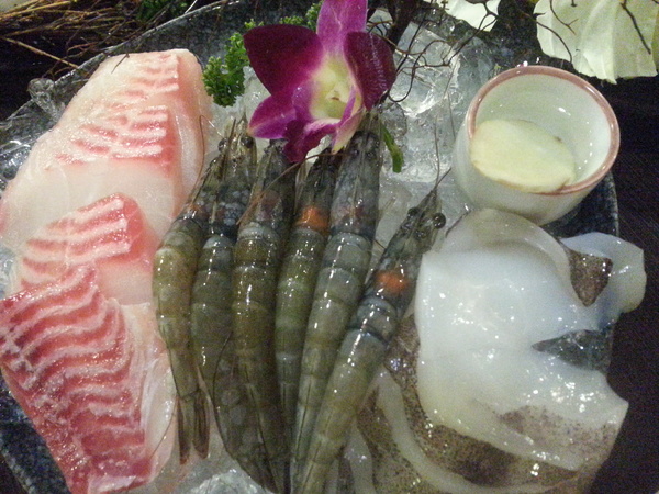 鍋仙日式涮涮鍋(食味鮮店)：【口碑券12】新鮮食材吃的到。價格好實在 