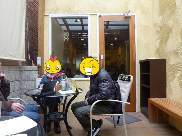 Play Coffee 普雷咖啡：【苗栗頭份】推薦薄脆有嚼勁的薄餅系列，以及獨樹一格的老闆娘－普雷咖啡