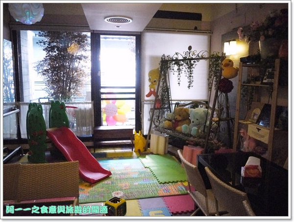 花吃禮物餐廳(尼婭主題故事餐廳):新北板橋 花吃禮物餐廳(原尼婭主題故事餐廳)~義大利麵蜜糖土司焗烤吃到飽