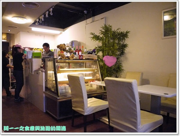 花吃禮物餐廳(尼婭主題故事餐廳):新北板橋 花吃禮物餐廳(原尼婭主題故事餐廳)~義大利麵蜜糖土司焗烤吃到飽