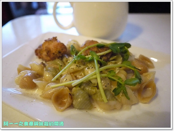 花吃禮物餐廳(尼婭主題故事餐廳):新北板橋 花吃禮物餐廳(原尼婭主題故事餐廳)~義大利麵蜜糖土司焗烤吃到飽