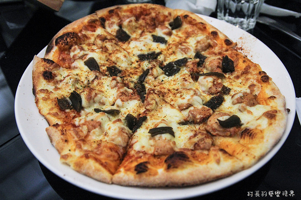 Zoe Pizza & Pasta：【食記】{高雄。新興區}甜的鹹的Zoe Pizza&Pasta 通通都有