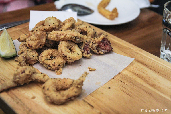 Zoe Pizza & Pasta：【食記】{高雄。新興區}甜的鹹的Zoe Pizza&Pasta 通通都有