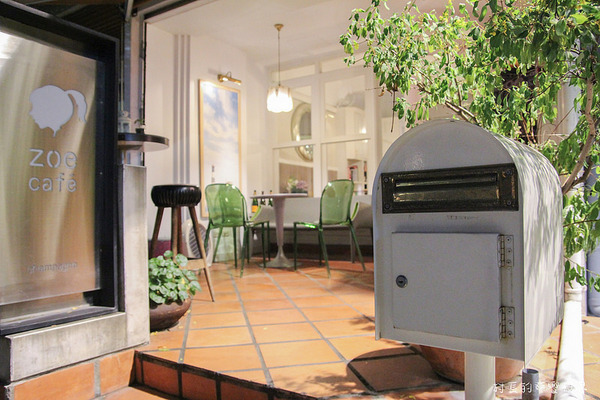 Zoe Pizza & Pasta：【食記】{高雄。新興區}甜的鹹的Zoe Pizza&Pasta 通通都有