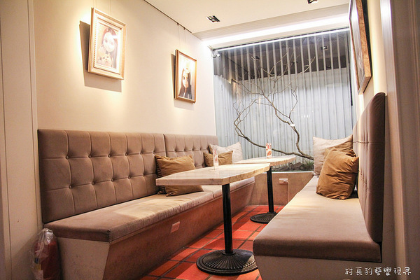 Zoe Pizza & Pasta：【食記】{高雄。新興區}甜的鹹的Zoe Pizza&Pasta 通通都有