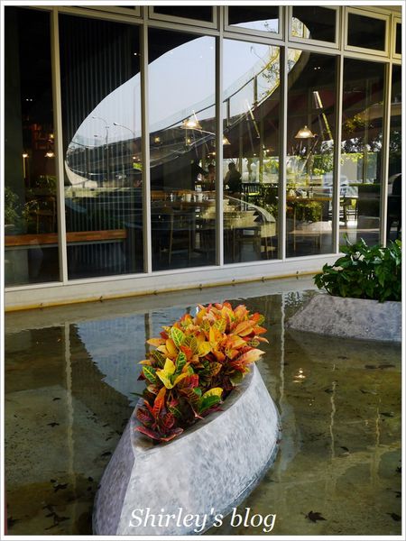 擴邦麵包Le Coin du Pain堤頂餐廳:內湖‧擴邦麵包堤頂餐廳