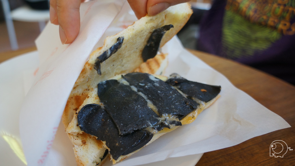 墨魚德式香腸烤乳酪三明治