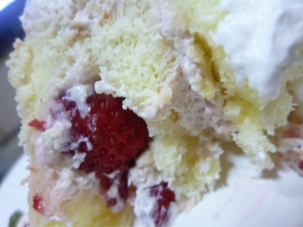 Famonn cofee 曼咖啡:【新竹】2014年的生日蛋糕,外帶回家的幸福延續-曼咖啡新竹Sogo店