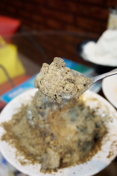 冰島雪花妹：【宜蘭】冰島雪花妹。CP值高高。喚起我的冰品魂。美味雪花冰