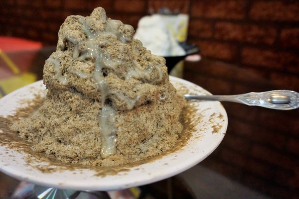 冰島雪花妹：【宜蘭】冰島雪花妹。CP值高高。喚起我的冰品魂。美味雪花冰