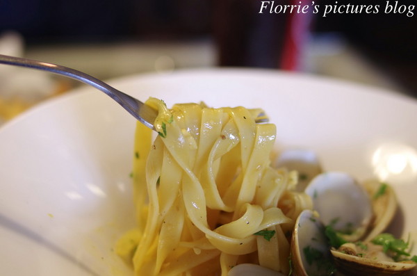 敲敲咖啡 KNOCK KAFE:台北大安區美食~敲敲咖啡KNOCK KAFE~來塊爆漿檸檬塔吧!