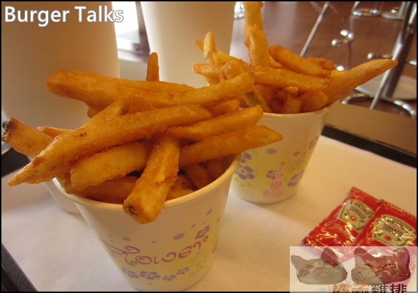 Burger Talks 淘客漢堡：【橘子雞排】三重-先嗇宮站-美式風【Burger Talks淘客漢堡】