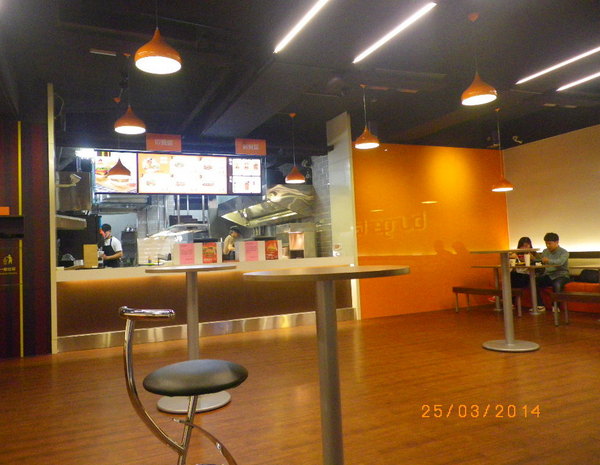 burger talks 淘客漢堡:『Burger Talks 淘客漢堡』挑戰鬼椒的香辣而來