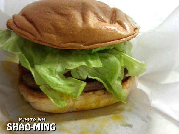 Burger Talks 淘客漢堡:(三重)東西岸道地速食『Burger Talks 淘客漢堡』新開幕優質速食餐廳