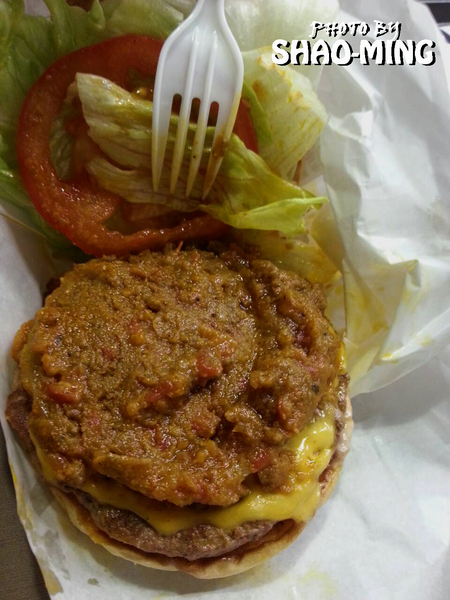 Burger Talks 淘客漢堡:(三重)東西岸道地速食『Burger Talks 淘客漢堡』新開幕優質速食餐廳