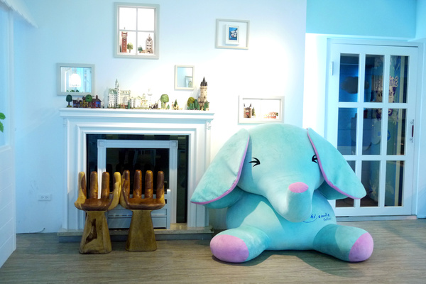 u*ki smile coffee:充滿可愛地中海藍白風情的「u*ki smile coffee」體驗