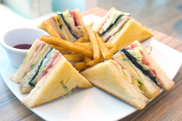 u*ki smile coffee:充滿可愛地中海藍白風情的「u*ki smile coffee」體驗