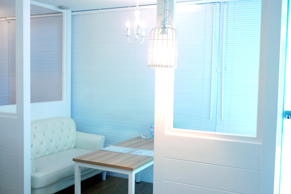 u*ki smile coffee:充滿可愛地中海藍白風情的「u*ki smile coffee」體驗