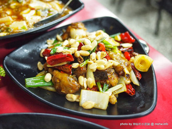 就是愛炒：【食記】台中就是愛炒@南區 : 99元平價現炒？水哥真的來爆到了…